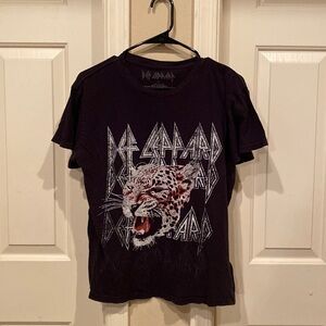 Def Leppard band T tiger